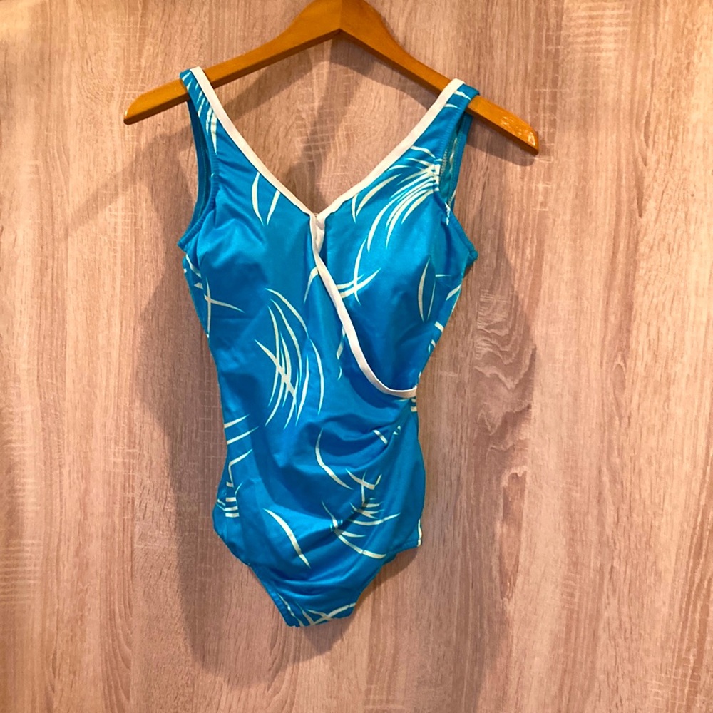 Vtg 80s? Bathing suit, Sz 14 runs small